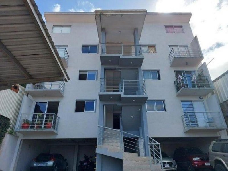 En Venta Bonito Apartamento en San Francisco de Dos Ríos, San José. 