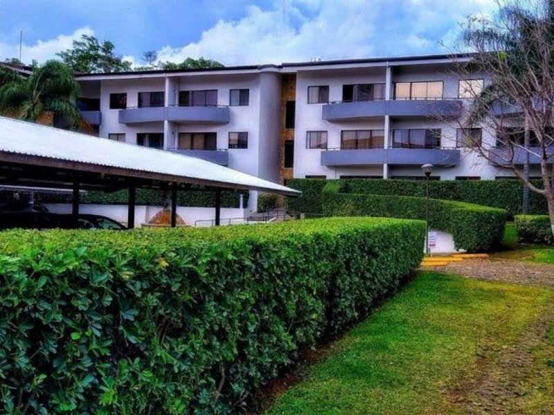 Venta de Apartamento en Santa Ana, San José. RAH 25-853