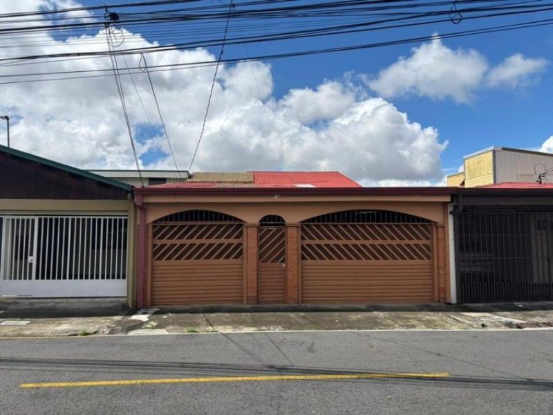 Casa en Alquiler en  Tibás, San José