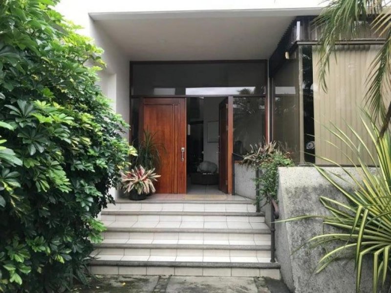 Foto Casa en Alquiler en Escazú, San José - U$D 4.000 - CAA110073 - BienesOnLine