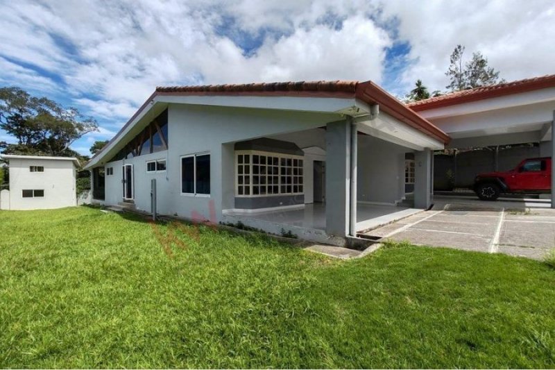 Casa en Venta en  San Rafael, Heredia