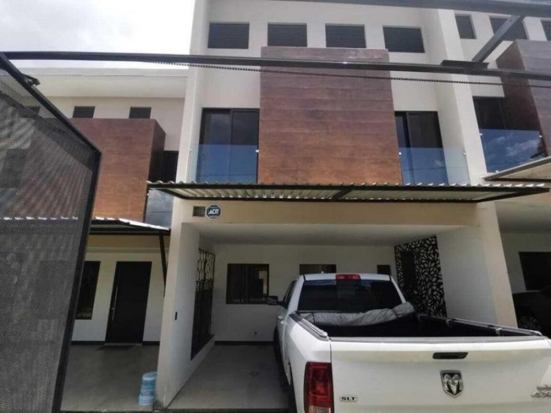 Foto Casa en Venta en Moravia, San José - U$D 175.000 - CAV108502 - BienesOnLine