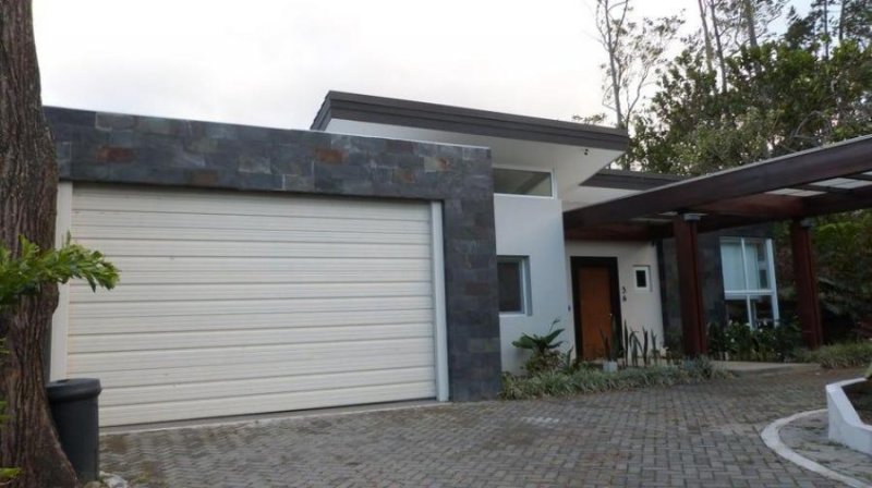 Foto Casa en Venta en Escazú, San José - U$D 850.000 - CAV108596 - BienesOnLine