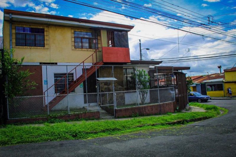 Casa en Venta en  San Sebastián, San José