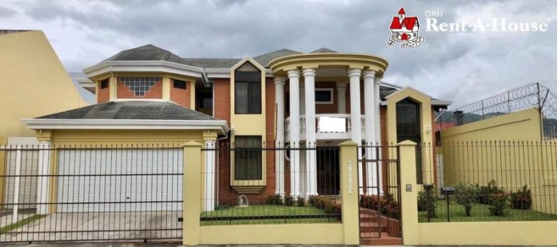 Foto Casa en Venta en Escazú, San José - U$D 500.000 - CAV110278 - BienesOnLine