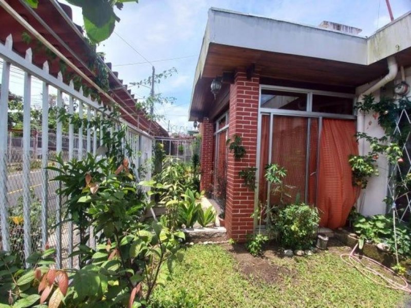 Foto Casa en Venta en Goicoechea, San José - ¢ 62.999.999 - CAV110300 - BienesOnLine