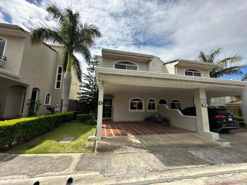 Foto Casa en Venta en Escazú, San José - U$D 320.000 - CAV110359 - BienesOnLine