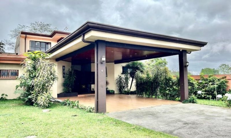 Casa en Venta en  La Unión, Cartago