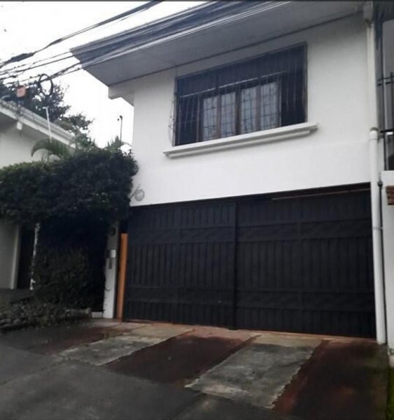 Foto Casa en Venta en San Rafael, Escazú, San José - U$D 220.000 - CAV110487 - BienesOnLine