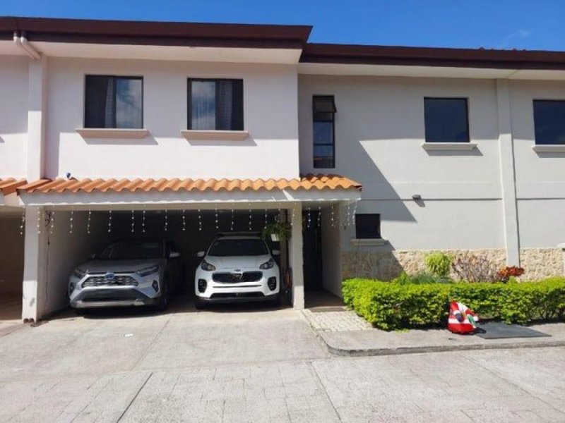 Foto Casa en Venta en Santa Ana, San José - U$D 199.000 - CAV110731 - BienesOnLine