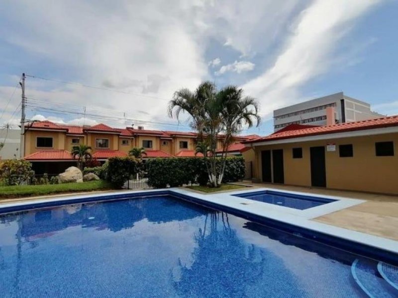 Casa en Venta en  Desamparados, San José