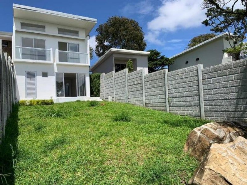 Casa en Venta en  Escazú, San José