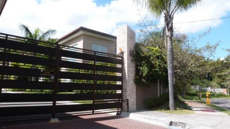 Casa en Venta en  Escazú, San José