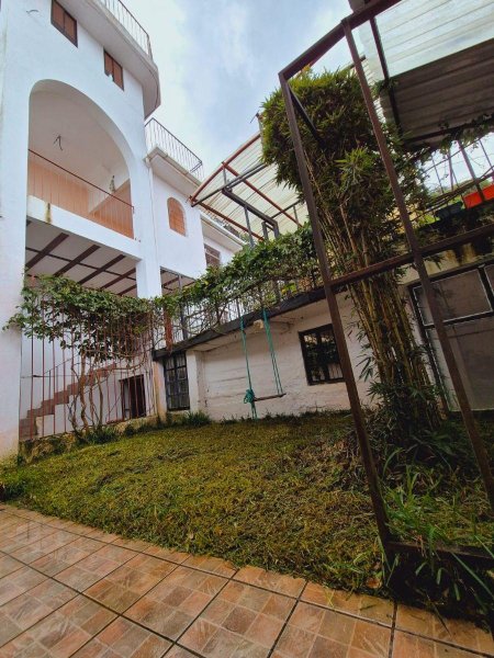 Foto Casa en Venta en San Rafael, Heredia - U$D 400.000 - CAV111595 - BienesOnLine