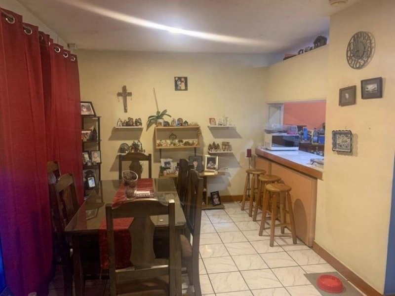 Casa en Venta en  Escazú, San José