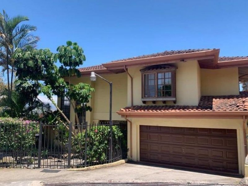 Casa en Venta en  Escazú, San José