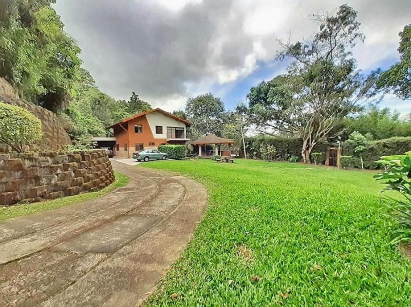 Casa en Venta en San Ramón de Tres Ríos San Ramón, Cartago