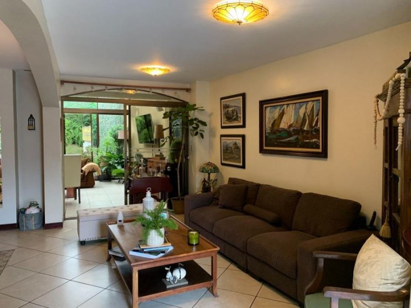 Casa en Venta en San Juan La Unión, Cartago