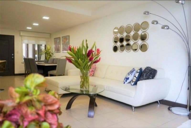 Foto Casa en Venta en Mora, San José - U$D 210.000 - CAV112476 - BienesOnLine