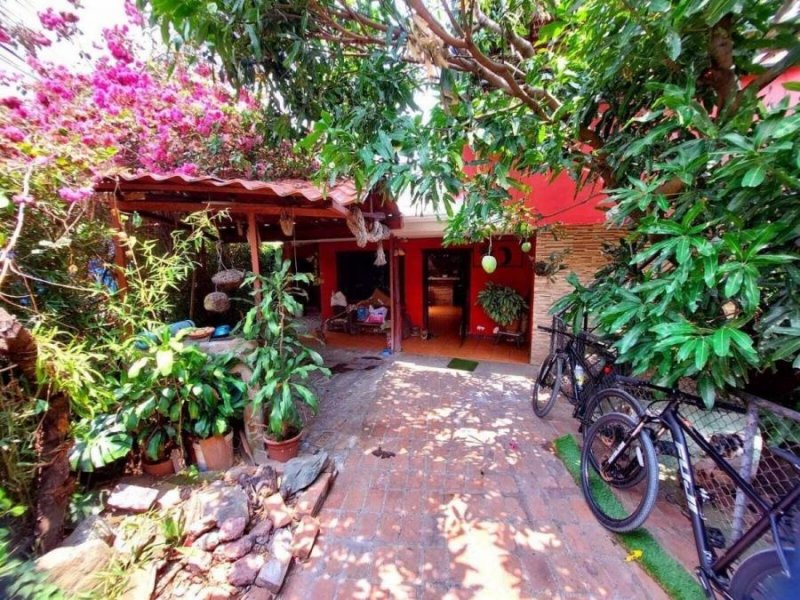 Foto Casa en Venta en Santa Ana, San José - U$D 153.000 - CAV112482 - BienesOnLine