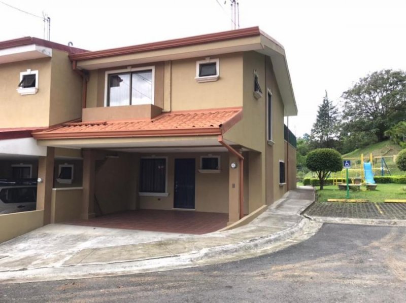 Foto Casa en Venta en Desamparados, San José - U$D 190.000 - CAV112702 - BienesOnLine