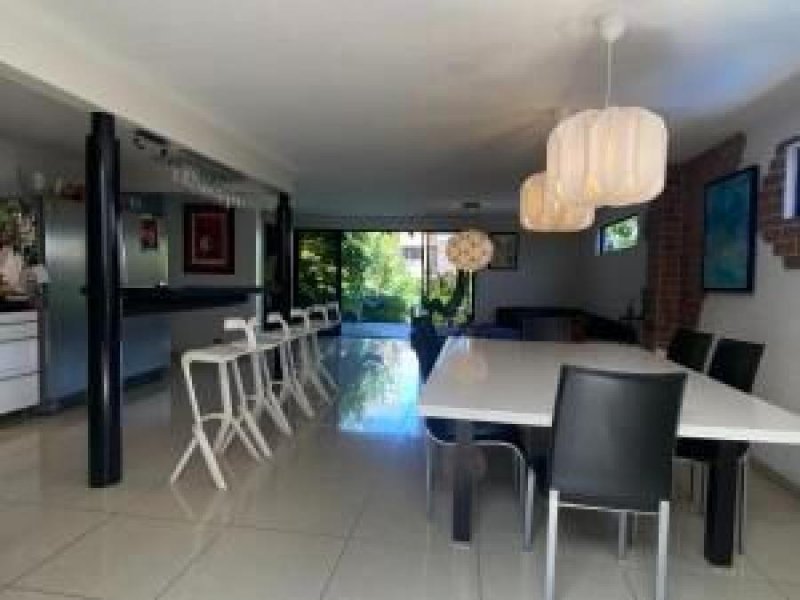 Casa en Venta en  Escazú, San José