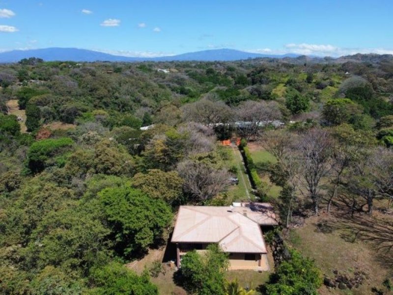 Casa en Venta en  Turrúcares, Alajuela