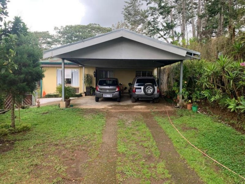 En Venta Casa en San Nicolâs, Cartago. 