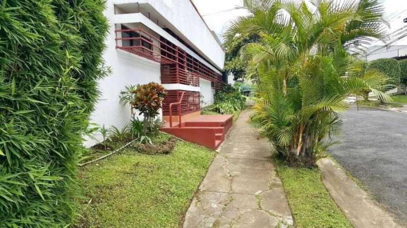 Casa en Venta en  Zapote, San José