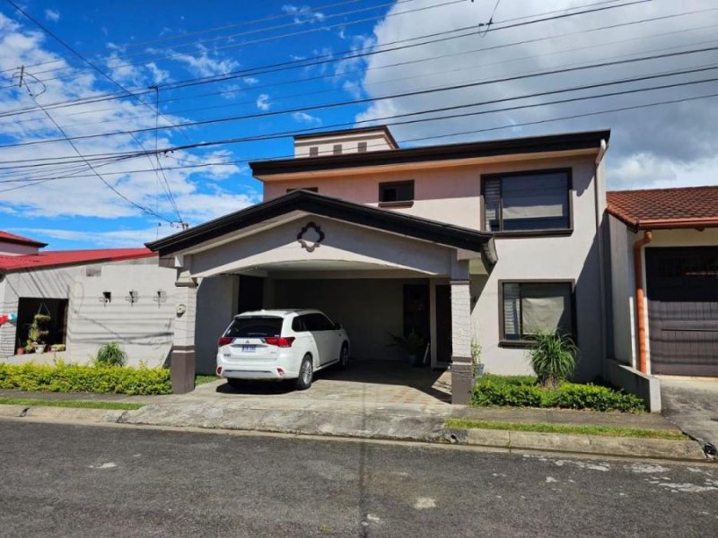 Casa en Venta en San Joaquín Flores, Heredia