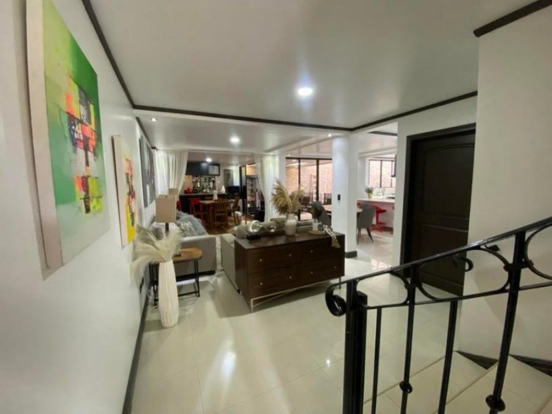 Venta de Casa en Curridabat, San José. 