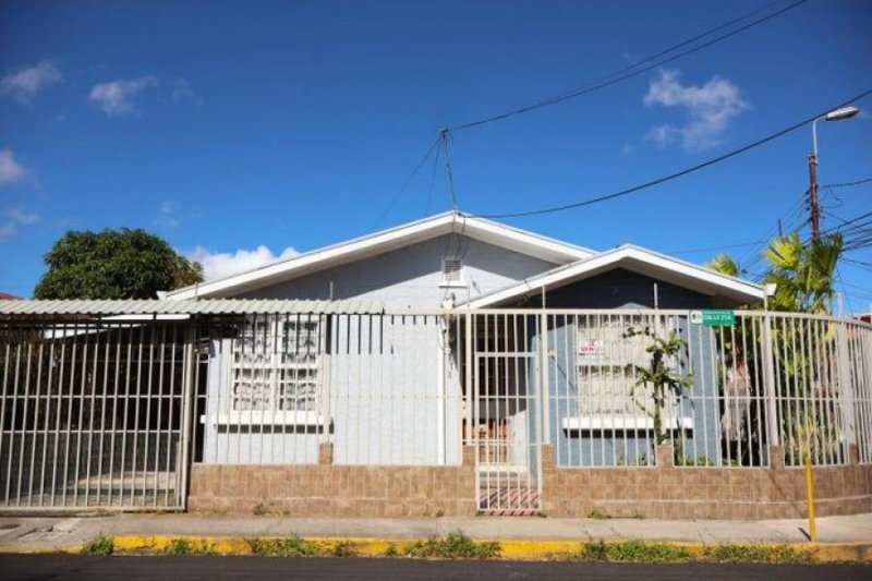 Casa en Venta en  Zapote, San José