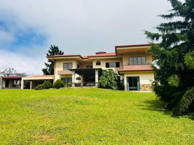 Casa en Venta en San Rafael Vasquez de Coronado, San José