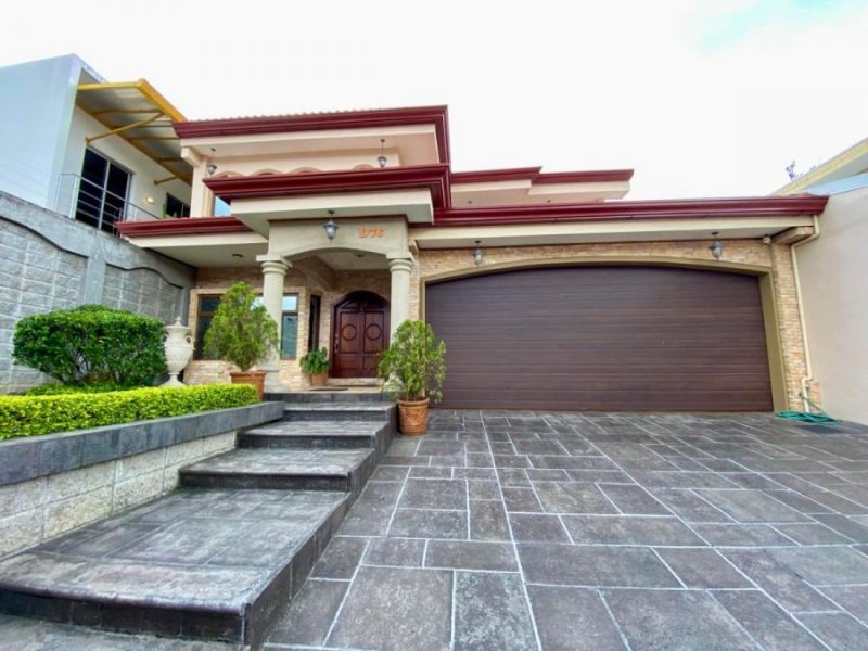 Casa en Venta en  La Unión, Cartago