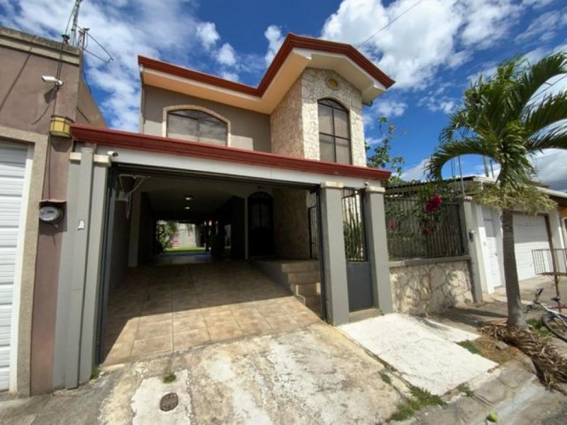 Foto Casa en Venta en Santa Ana, San José - U$D 202.000 - CAV43212 - BienesOnLine