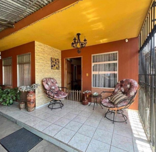 Casa en Venta en  Tacacori, Alajuela