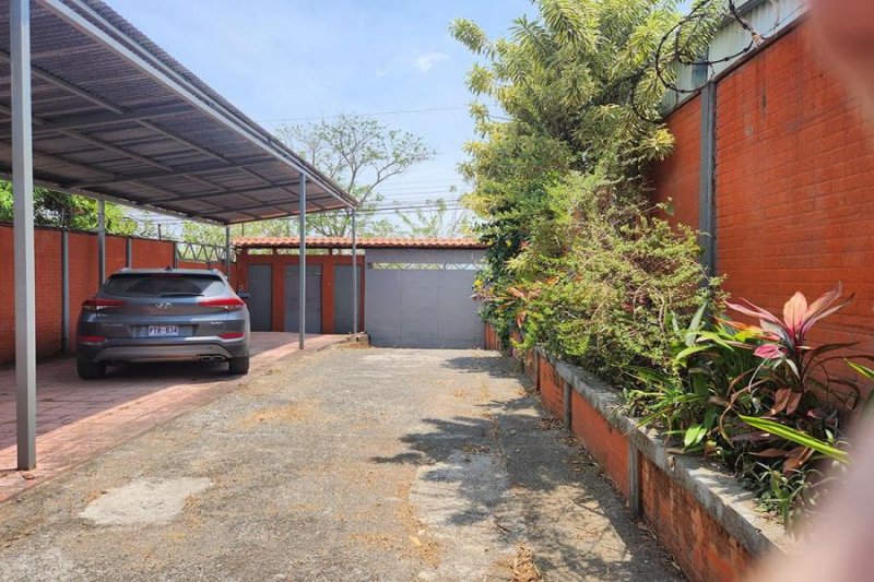 Casa en Venta en Carrillos Poás, Alajuela