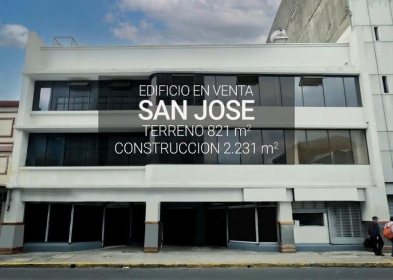 Se vende edificio comercial en Carmen de San José 25-504