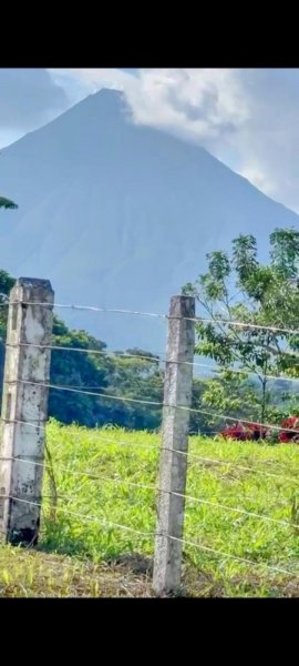 Lote Estratégico en La Fortuna de Alajuela: Plusvalía, Naturaleza y Cercanía Turística