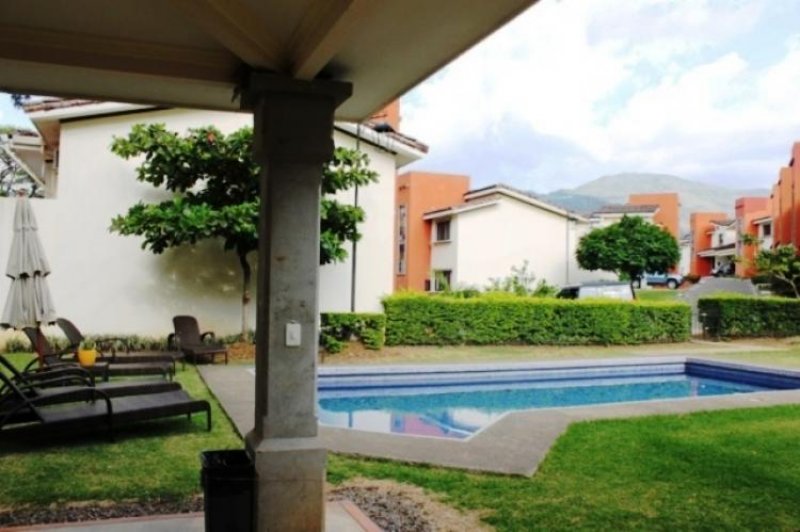 Foto Casa en Venta en Mora, San José - U$D 230.000 - CAV2679 - BienesOnLine