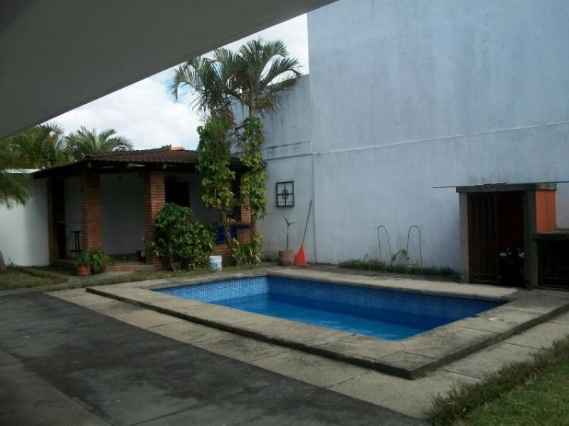 Foto Casa en Alquiler en Escazú, San José - U$D 1.600 - CAA732 - BienesOnLine