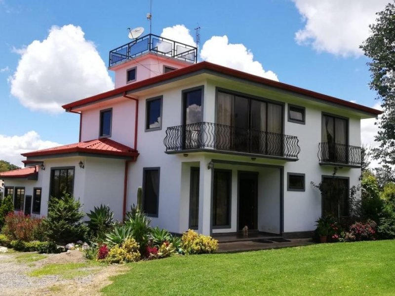 Foto Local en Venta en San Nicolás, Cartago - U$D 650.000 - LOV32050 - BienesOnLine