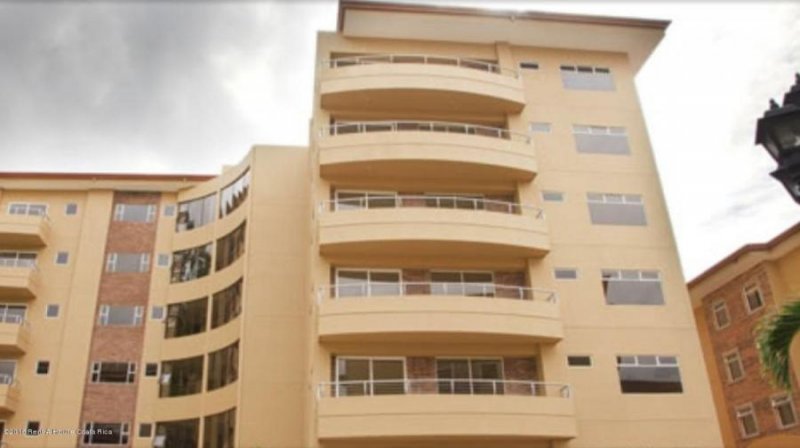 Foto Apartamento en Venta en Escazú, San José - U$D 450.000 - APV29338 - BienesOnLine