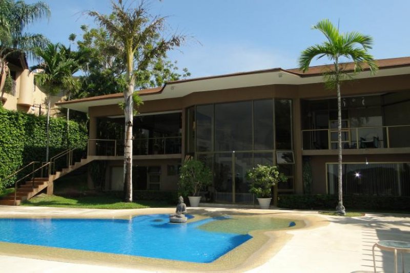 Foto Casa en Venta en Jacó, Puntarenas - U$D 1.650.000 - CAV2159 - BienesOnLine