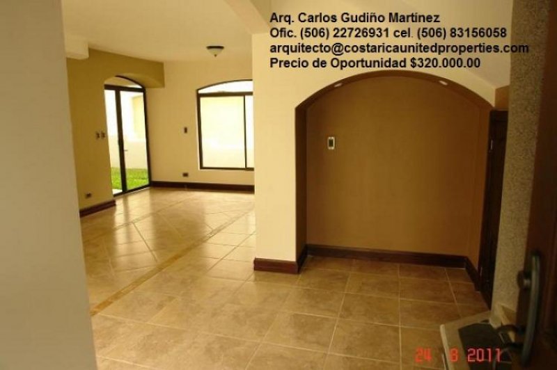 Foto Casa en Venta en Escazú, San José - U$D 320.000 - CAV2538 - BienesOnLine