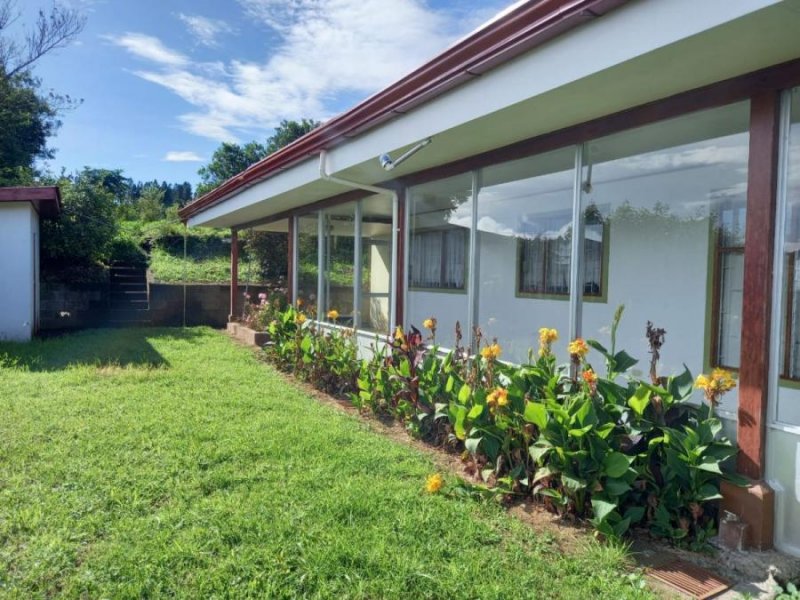 ALAJUELA ZARCERO PALMIRA VENDO CASA