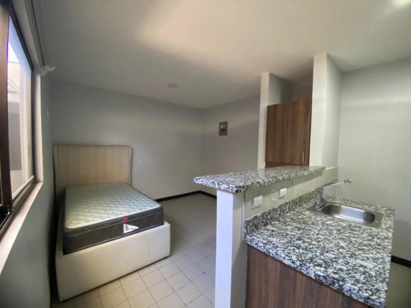 Foto Apartamento en Alquiler en Escazú, San José - ¢ 240.000 - APA105520 - BienesOnLine