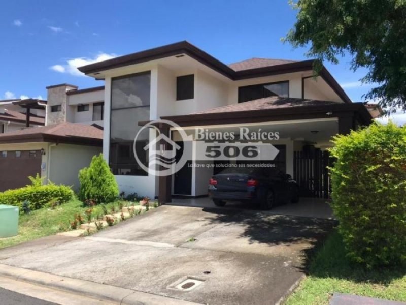 Foto Casa en Alquiler en Alajuela, Alajuela - U$D 1.600 - CAA48089 - BienesOnLine