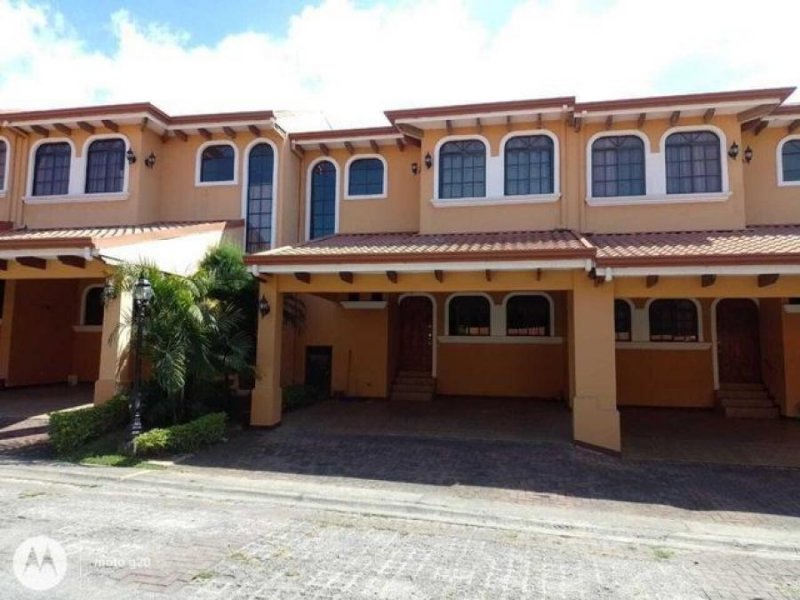 Foto Casa en Alquiler en Escazú, San José - U$D 11.000 - CAA62901 - BienesOnLine