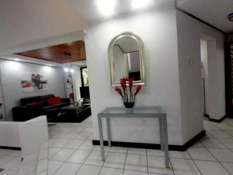 Foto Apartamento en Venta en Mata Redonda, San José - U$D 1.350 - APV105857 - BienesOnLine